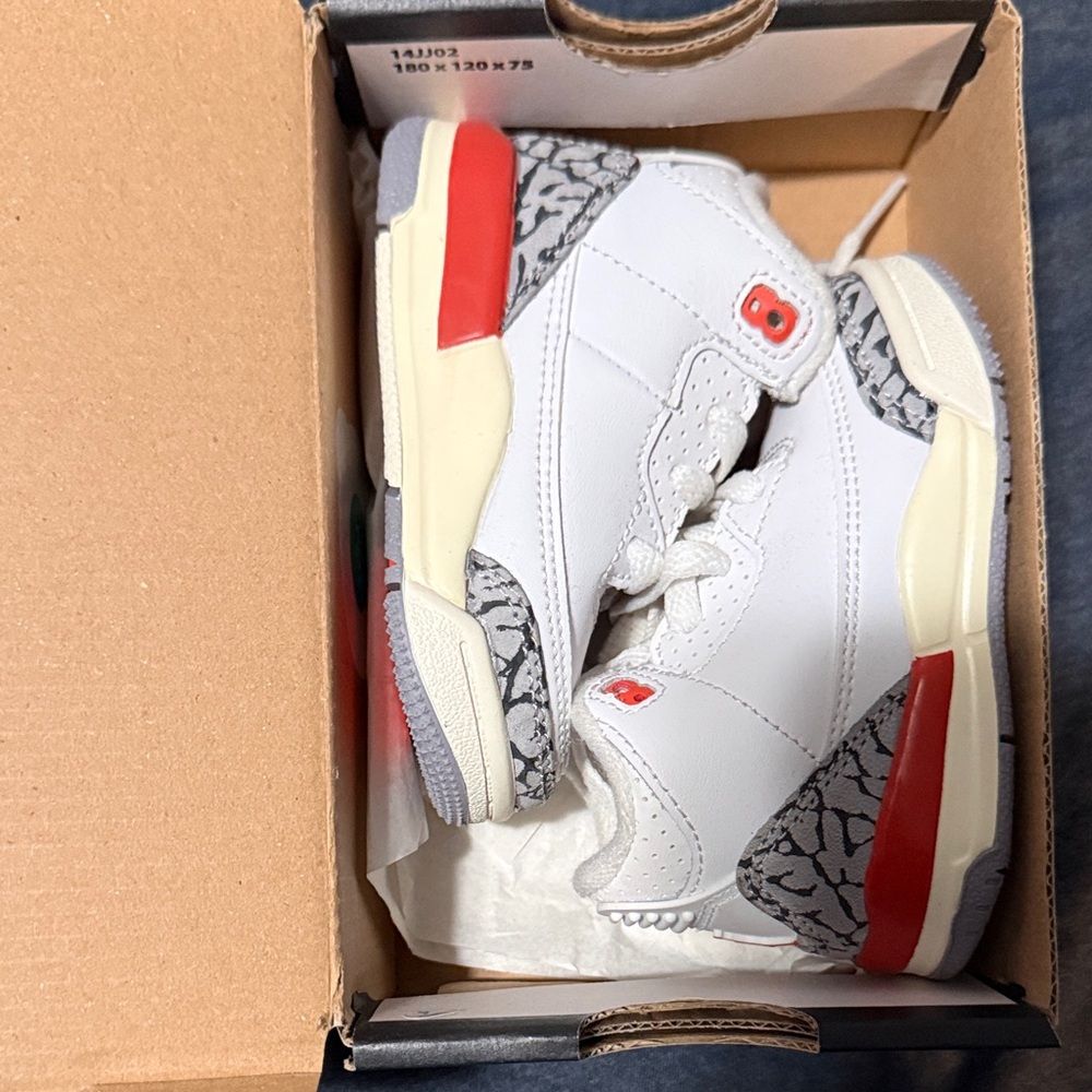 Jordan Retro 3 - Picture 4 of 4